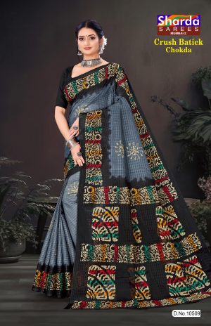Grey Saree with Flower Design and Black Pallu - Crush Batick Chokda