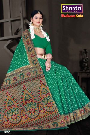 Full View of Bachans Kala Cotton Saree in Green