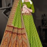 Full View of Bachans Kala Cotton Saree in Green and Dull Coffee