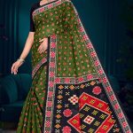 Mango Khatta Doriya dark green and black cotton saree with traditional bandhani design