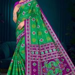 Mango Khatta Doriya green and magenta cotton saree with traditional bandhani design